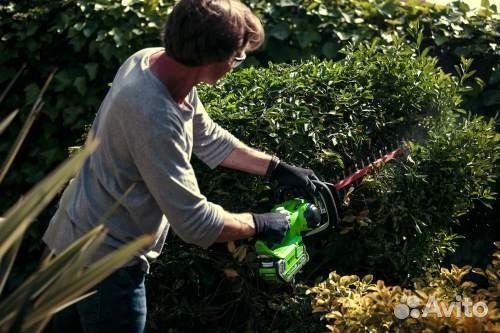 Кусторез Greenworks G40HT61