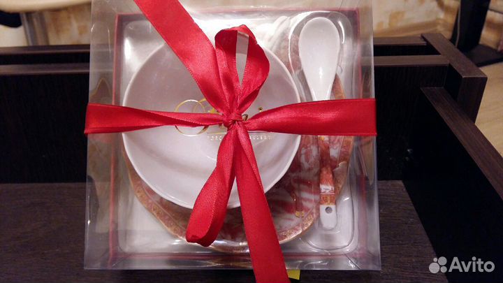 Чашка-чайная пара с ложечкой в подарочной упаковке