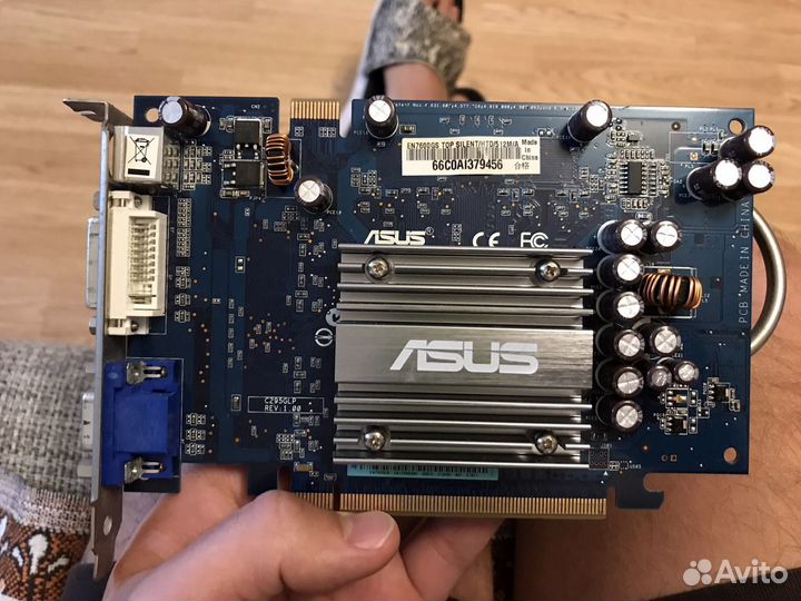 Видеокарта asus GeForce 7600 GS 512 Мб DDR2