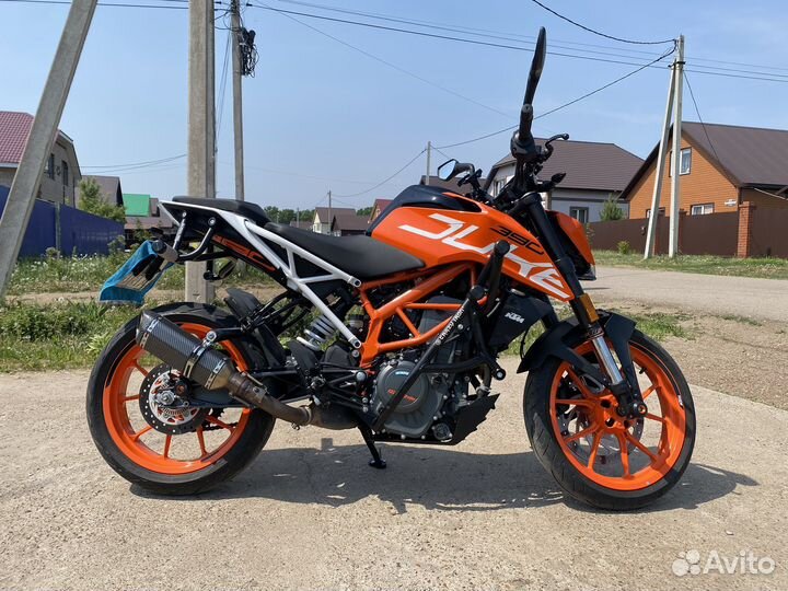 KTM duke 390
