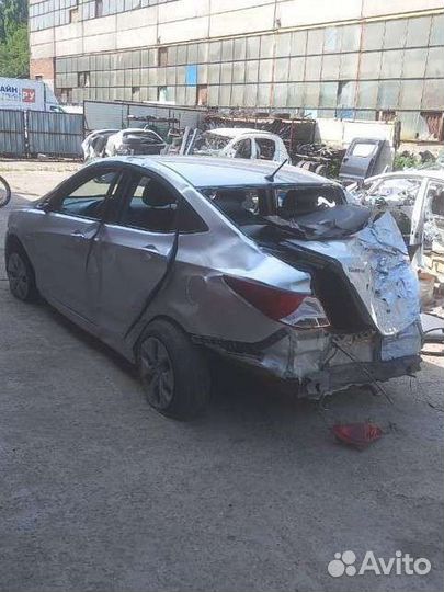 В разборе Hyundai Solaris 1 RB 1.4 МКПП 2015г