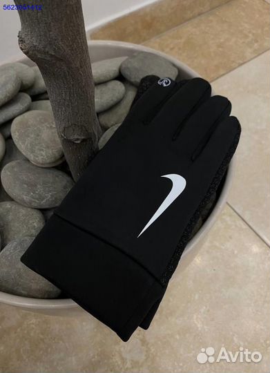 Перчатки Nike новые
