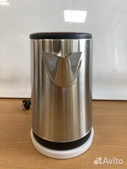 Чайник электрический 1.8л Steel Edition