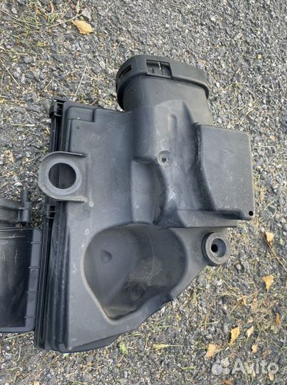 Корпус воздушного фильтра BMW X5 E70 N62 4.8i