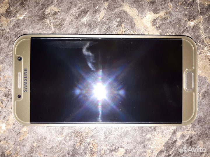 Телефон Samsung Galaxy a7 2017
