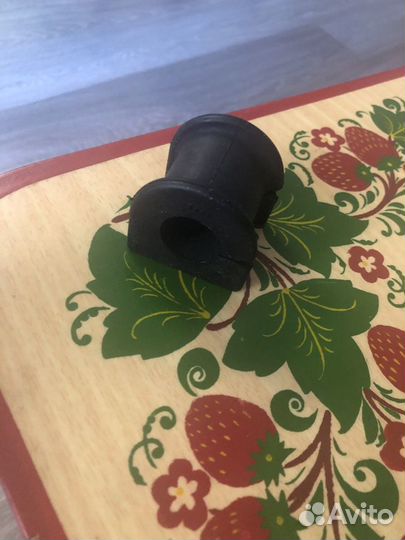 Втулки стабилизатора toyota corolla