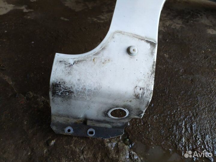 Крыло переднее правое Mazda 3 BL 1.6 2012