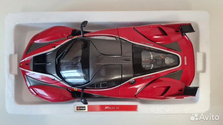 Модель автомобиля Burago Ferrari FXX K