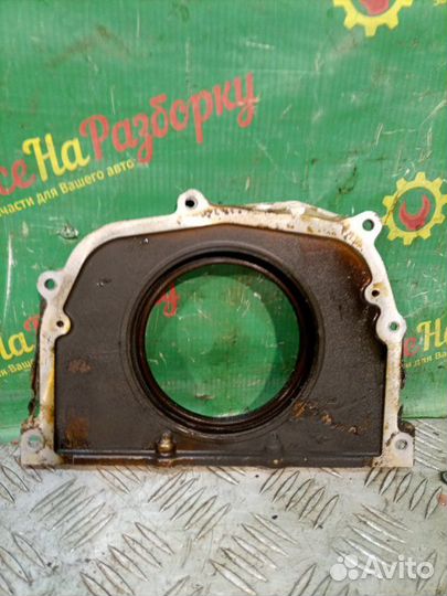 Крышка коленвала задняя Toyota Camry 40 седан