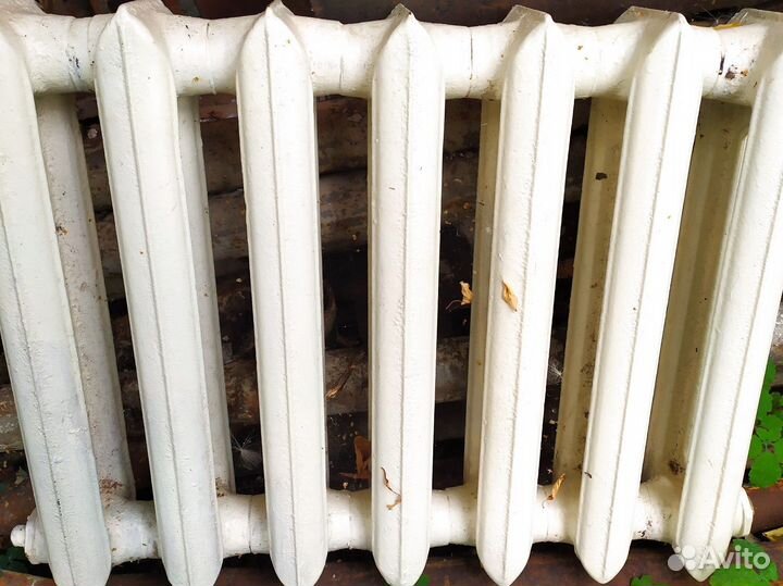 Батарея чугунная 7 секций