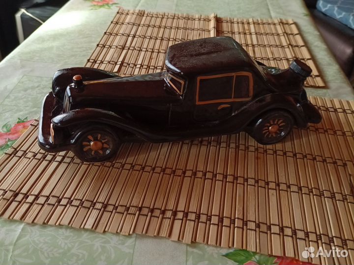 Модель автомобиля