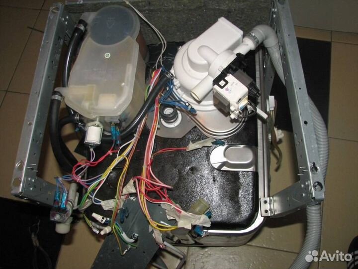 Ремонт стиральных машин и кухонных вытяжек на дому