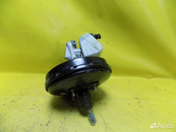 Вакуумный усилитель тормозов Renault Kangoo 1.5