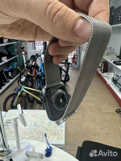 Смарт часы apple watch 4 44mm акб 100%