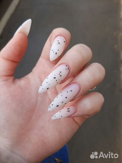 Маникюр и наращивание ногтей