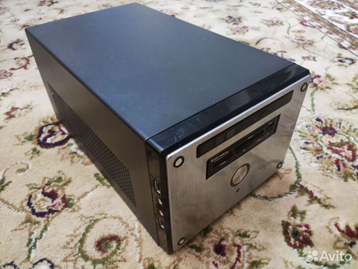 Компьютер компактный