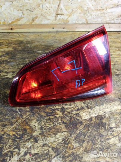 Фонарь заднего хода задний правый Volkswagen Golf