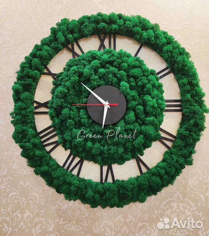 Часы настенные. Мох