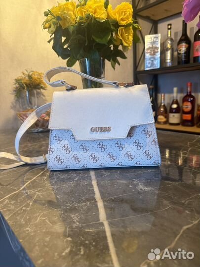 Оригинал Guess