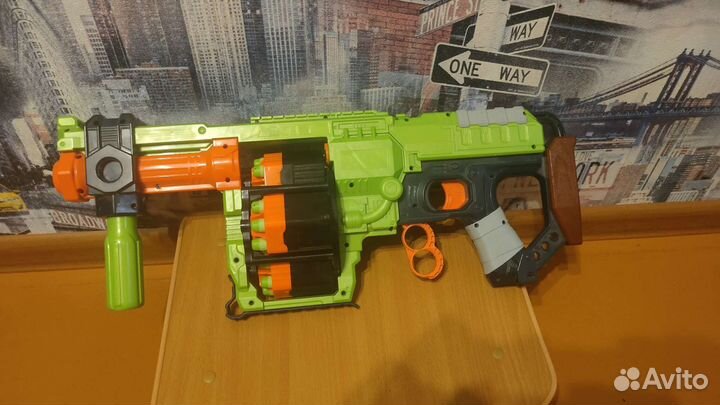 Nerf dominator
