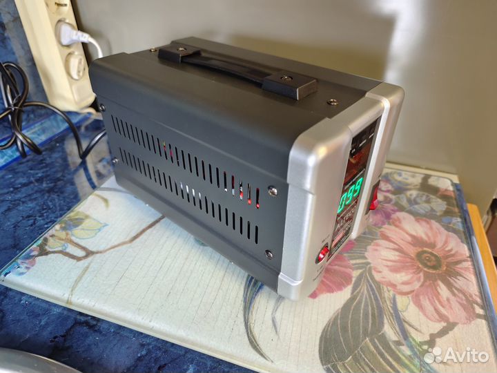 Понижающий трансформатор на 100 Вольт,800Вт