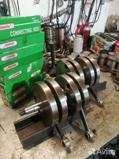 Коленвал Ява