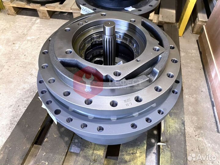 Бортовой редуктор Doosan DX300LCA 170401-00048A