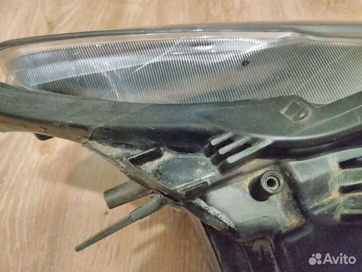 Фара левая б/у оригинал для Citroen C-Elysee