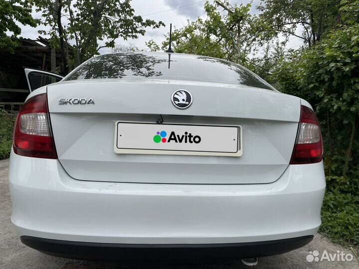 Skoda Rapid 1.6 AT, 2017, 240 000 км