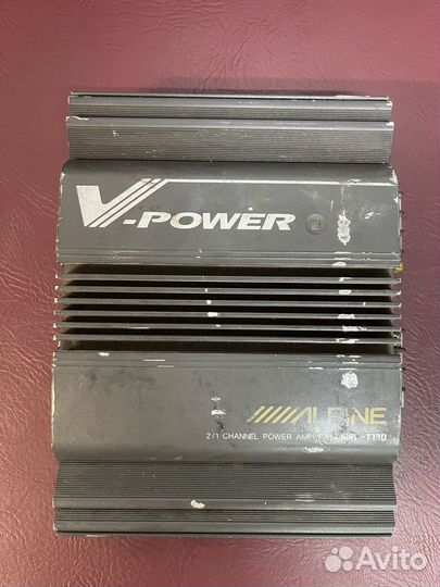 Продам усилитеть Alpine MRP-T130