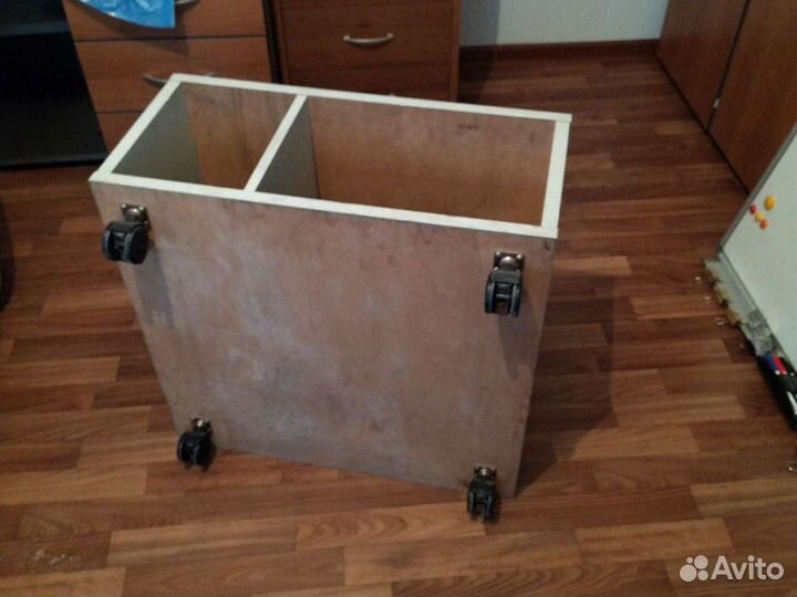 Подставка для оргтехники