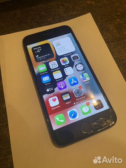 iPhone 7, 32 ГБ