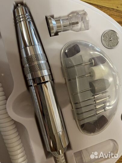 Набор для маникюра и педикюра Beurer MP100