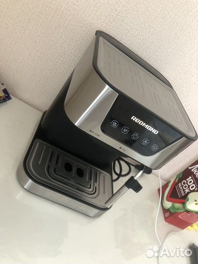 Кофемашина redmond