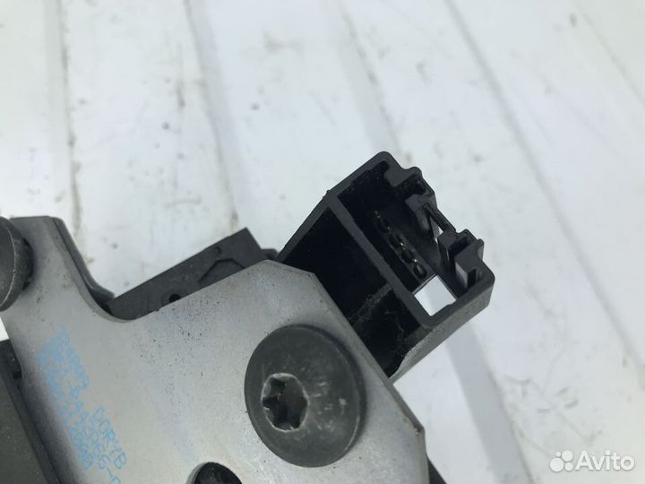 Замок крышки багажника Ford Focus 2 Focus 3