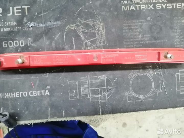 Стоп сигнал центральный volvo v40