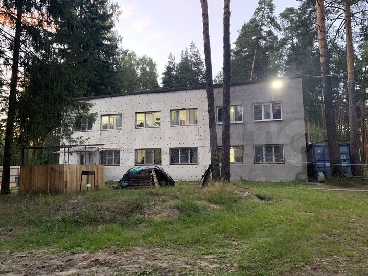 Здание, 400 м²