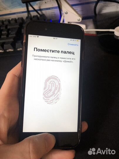 iPhone 8, 64 ГБ