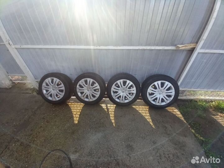 Шины с дисками на toyota corolla 150