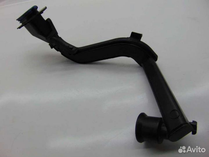 Горловина бачка омывателя A2138600164 Mercedes-Ben