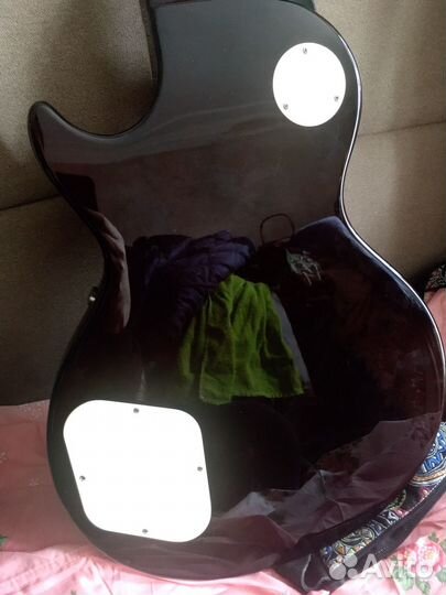 Электрогитара Burny Les Paul