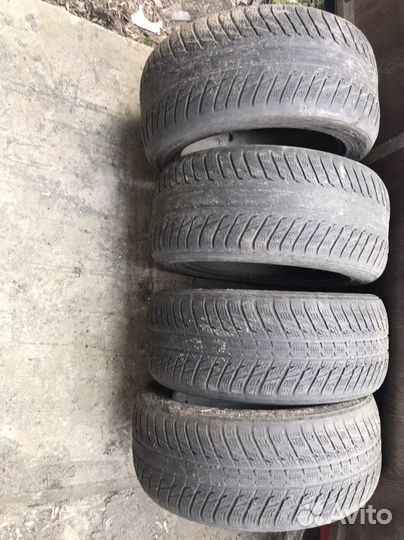 Nokian Tyres WR SUV 3 255/50 R19 и 285/45 R19 107V