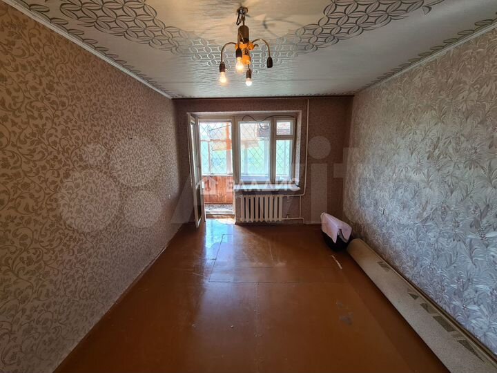 3-к. квартира, 58 м², 2/5 эт.