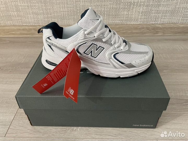 Кроссовки женские NEW balance 530 (все размеры)