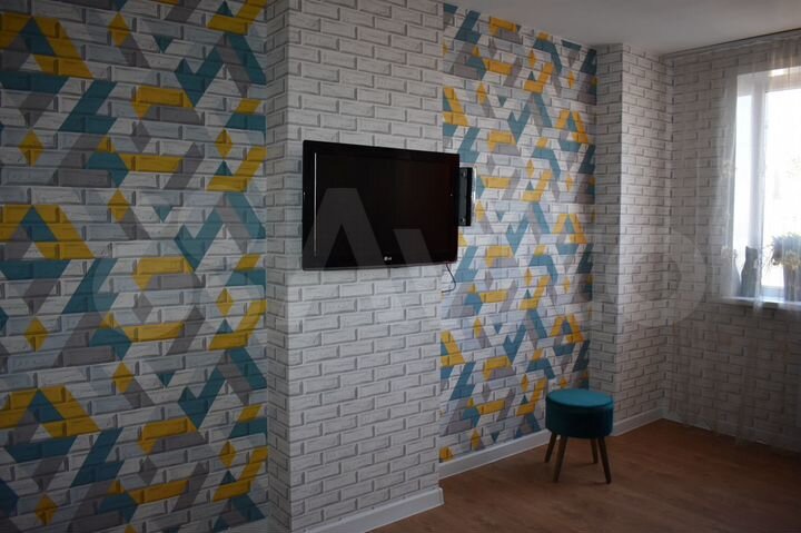 2-к. квартира, 55 м², 10/17 эт.