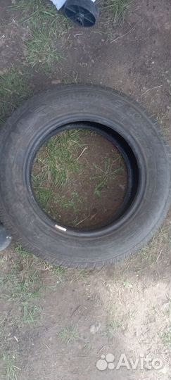 Goodyear 4x4 UG Ice Navi 215/65 R16