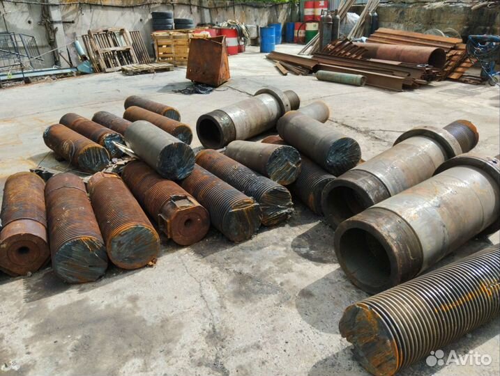 Кругляк стальной ф 340 сталь 45