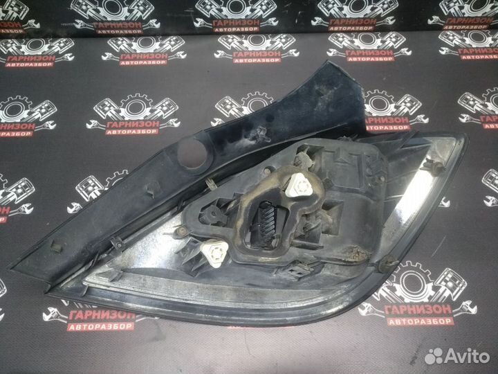 Фонарь задний левый Opel Astra H хетчбэк