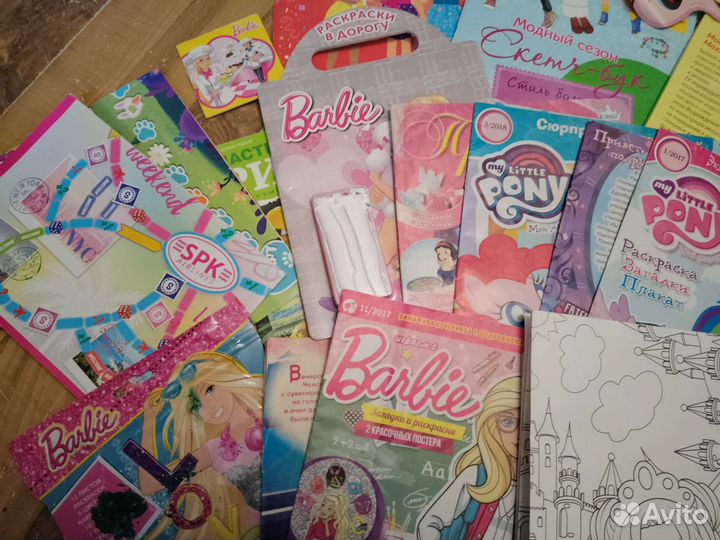 Пакетом журналы, книжки, раскраски для детей