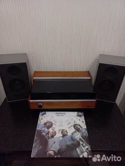 Проигрыватель винила элекрофон вега 101